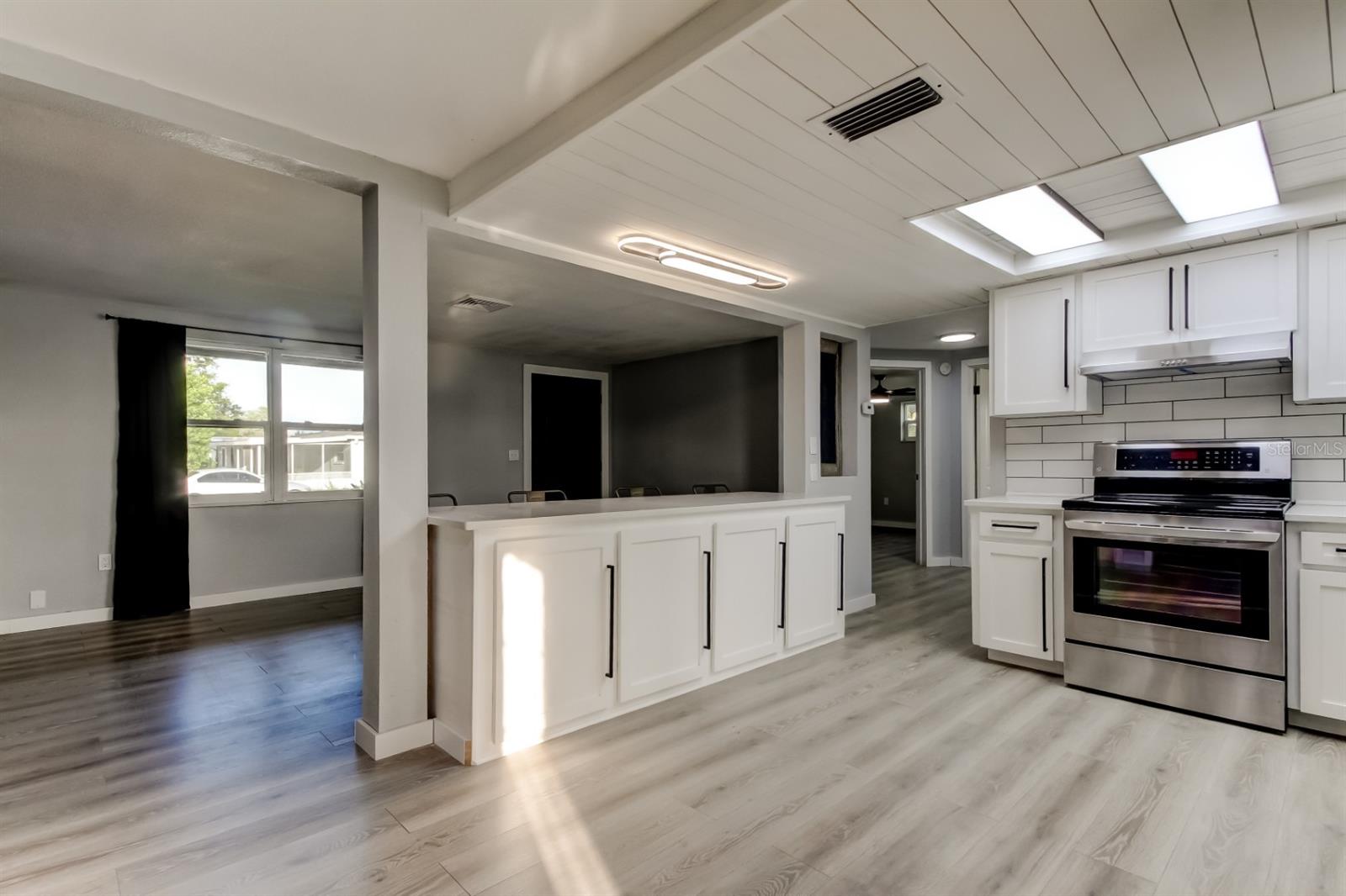 Image 25 of 62 For 7031 Magnolia Valley Drive
