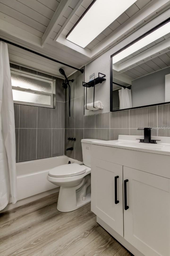 Image 36 of 62 For 7031 Magnolia Valley Drive