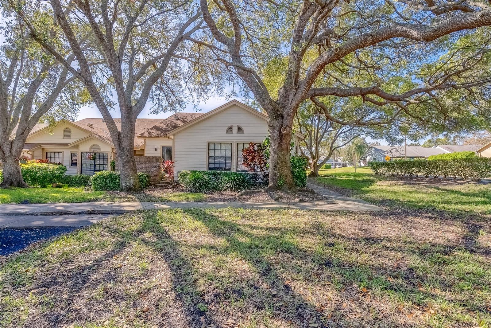 Details for 2567 Bentley Drive, PALM HARBOR, FL 34684