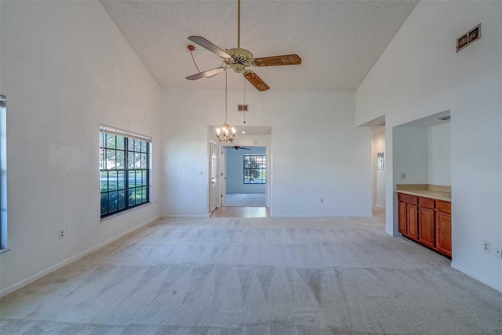 Image 11 of 58 For 2567 Bentley Drive