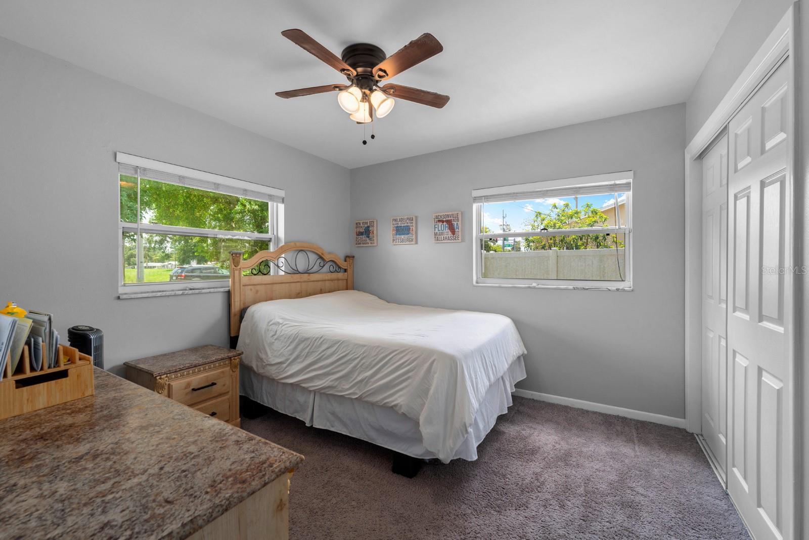 Image 21 of 29 For 2307 Kingsway Road