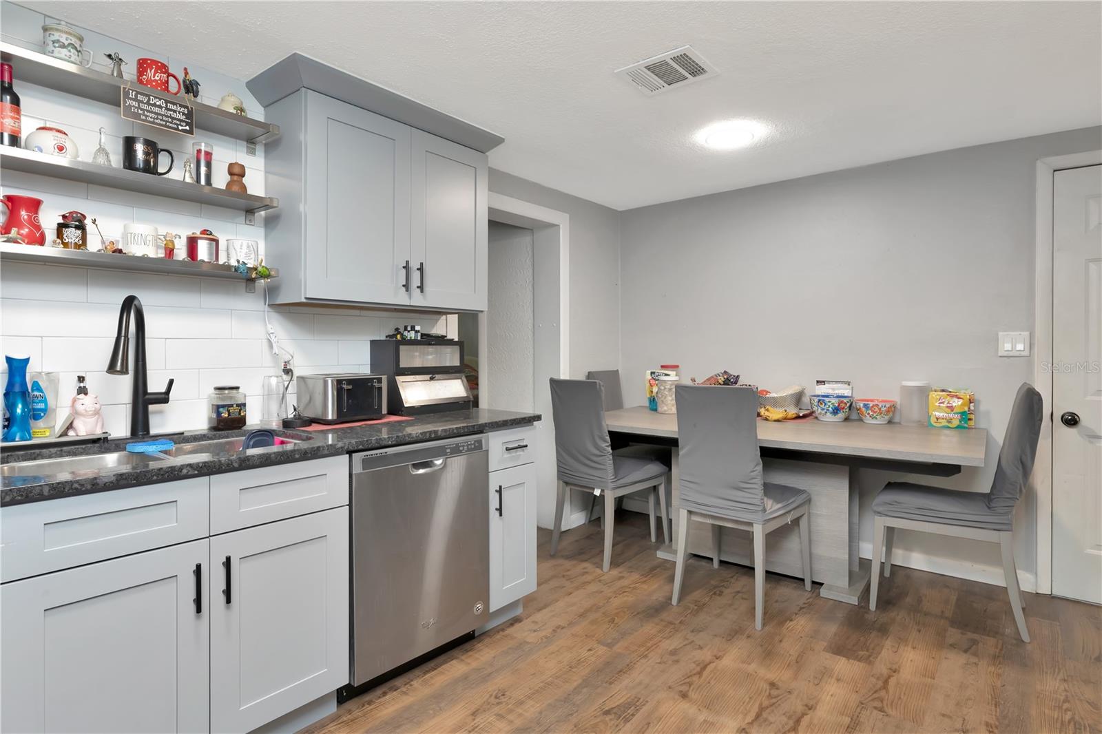 Image 7 of 22 For 3426 Coldwell Drive