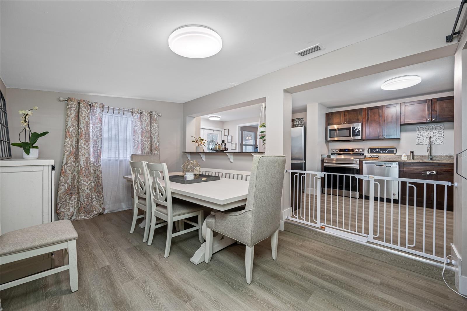 Image 16 of 34 For 6563 65th Avenue N