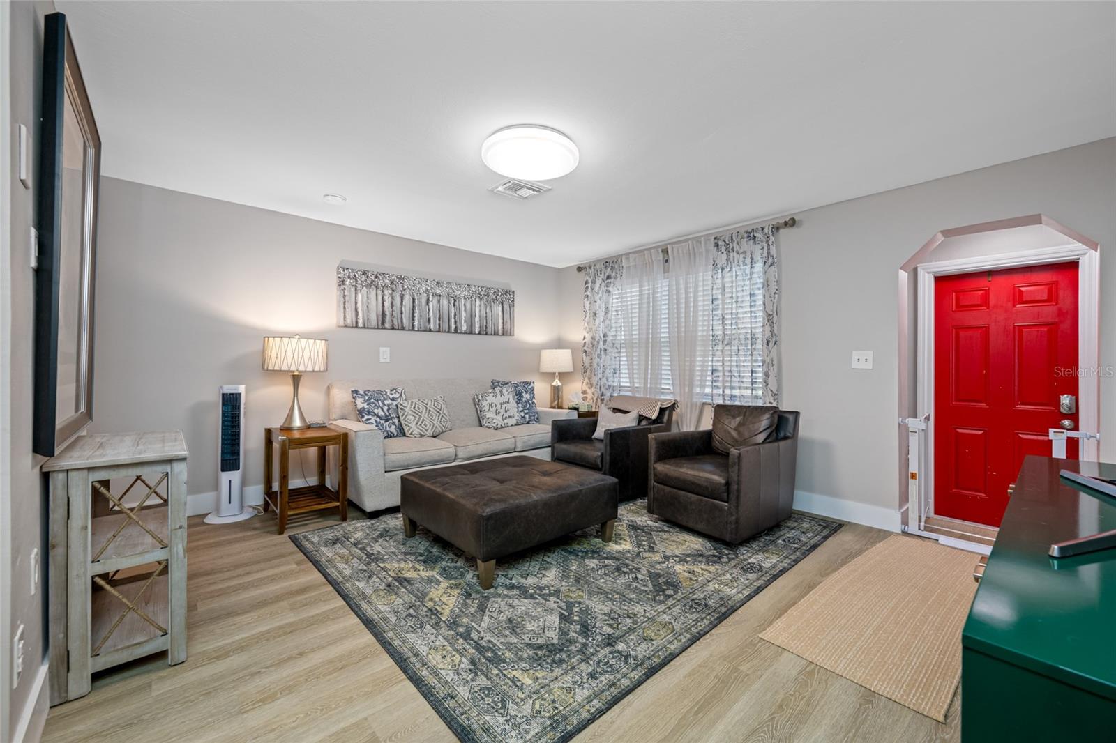 Image 3 of 34 For 6563 65th Avenue N