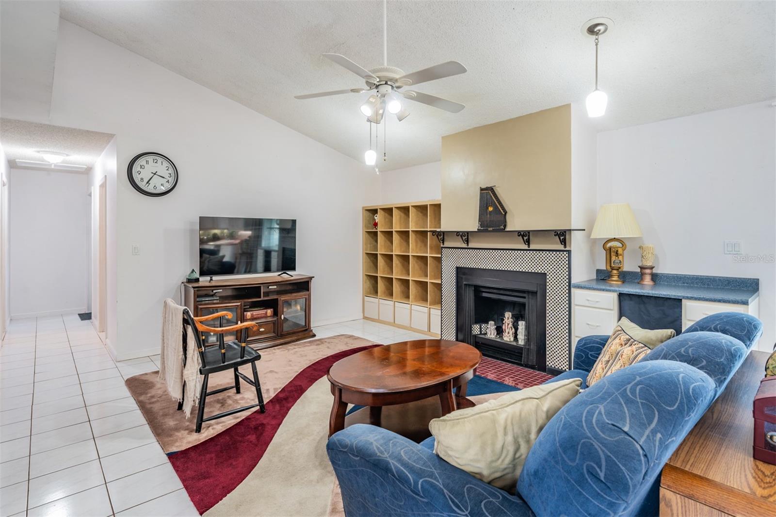 Image 14 of 39 For 1810 Orange Hill Drive