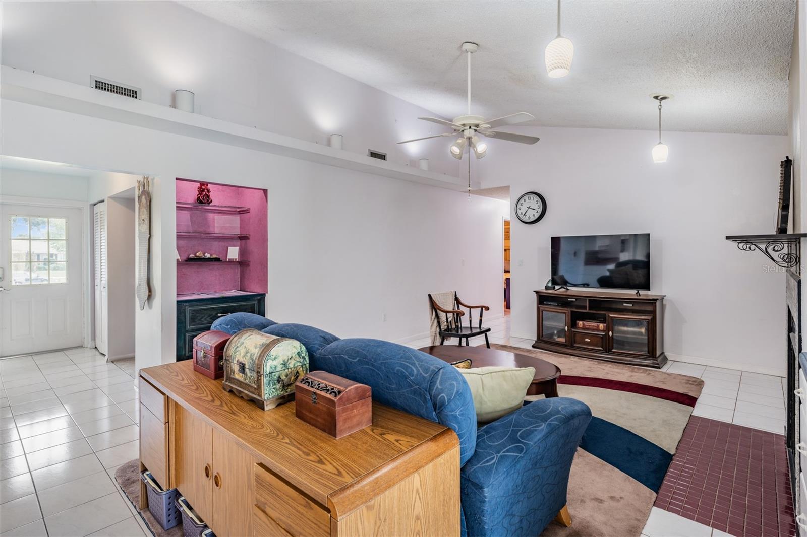 Image 15 of 39 For 1810 Orange Hill Drive