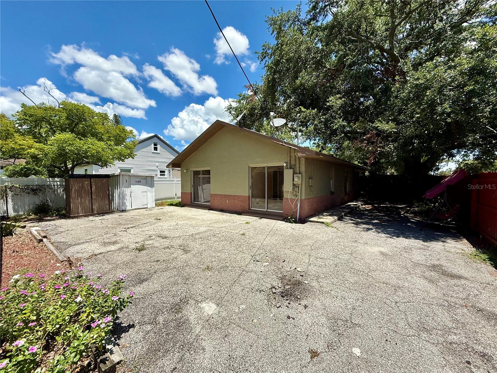 Image 5 of 20 For 2800 13th Avenue N