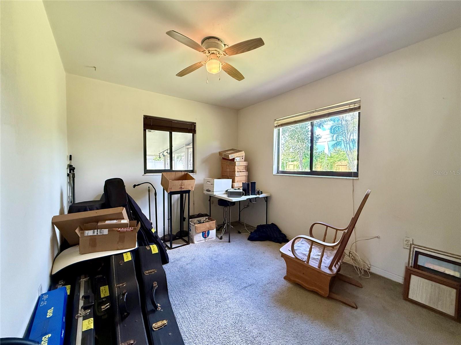 Image 11 of 17 For 6285 52nd Court N