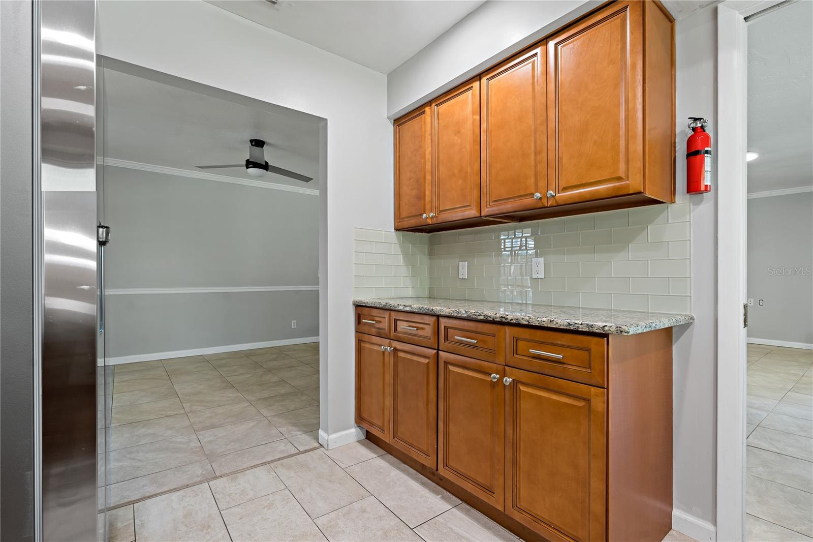 Image 14 of 47 For 2911 Wycombe Way