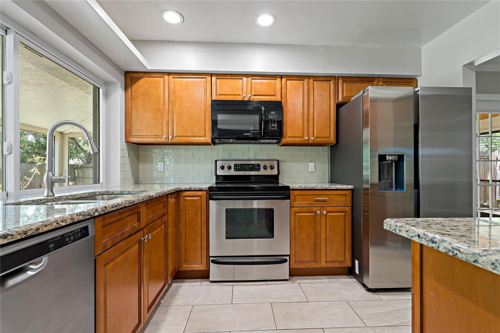 Image 6 of 47 For 2911 Wycombe Way