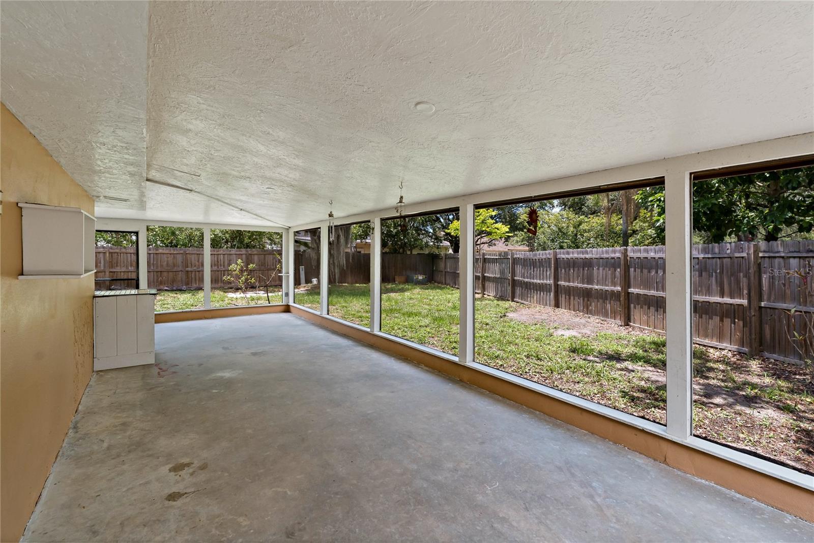 Image 8 of 47 For 2911 Wycombe Way