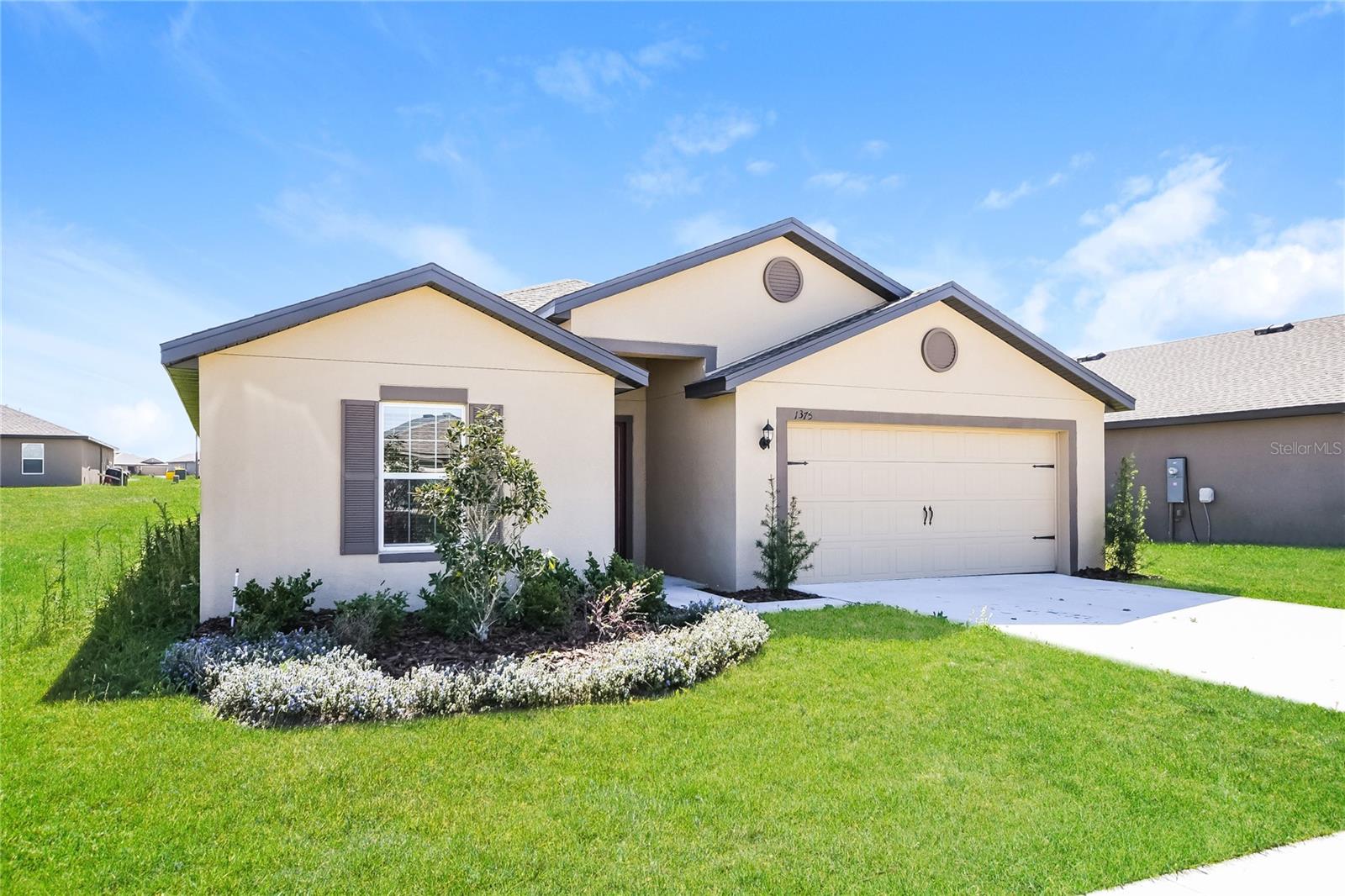 Image 2 of 9 For 1375 Swan Lake Circle