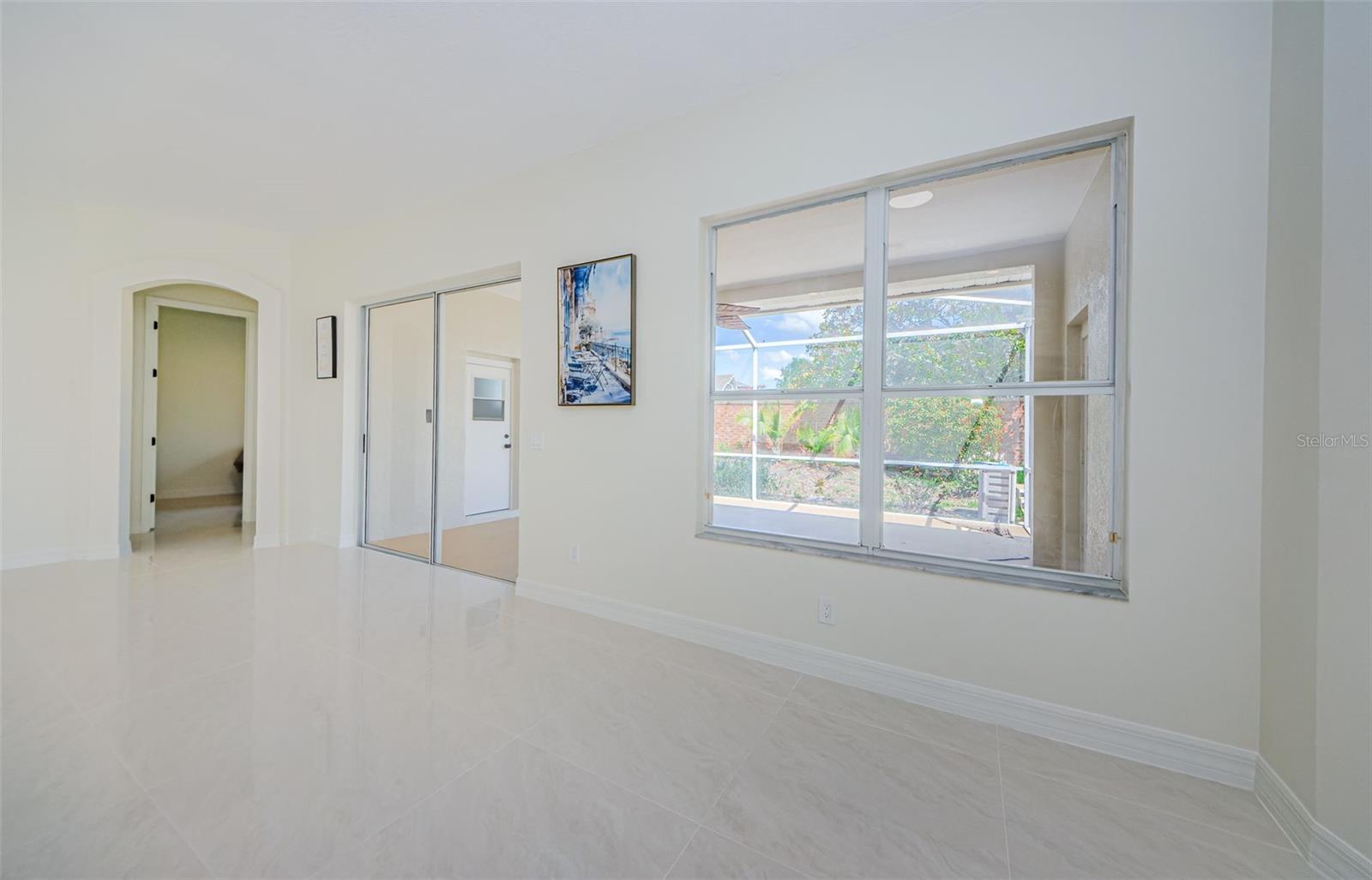 Listing photo id 24 for 8604 Herons Cove Place