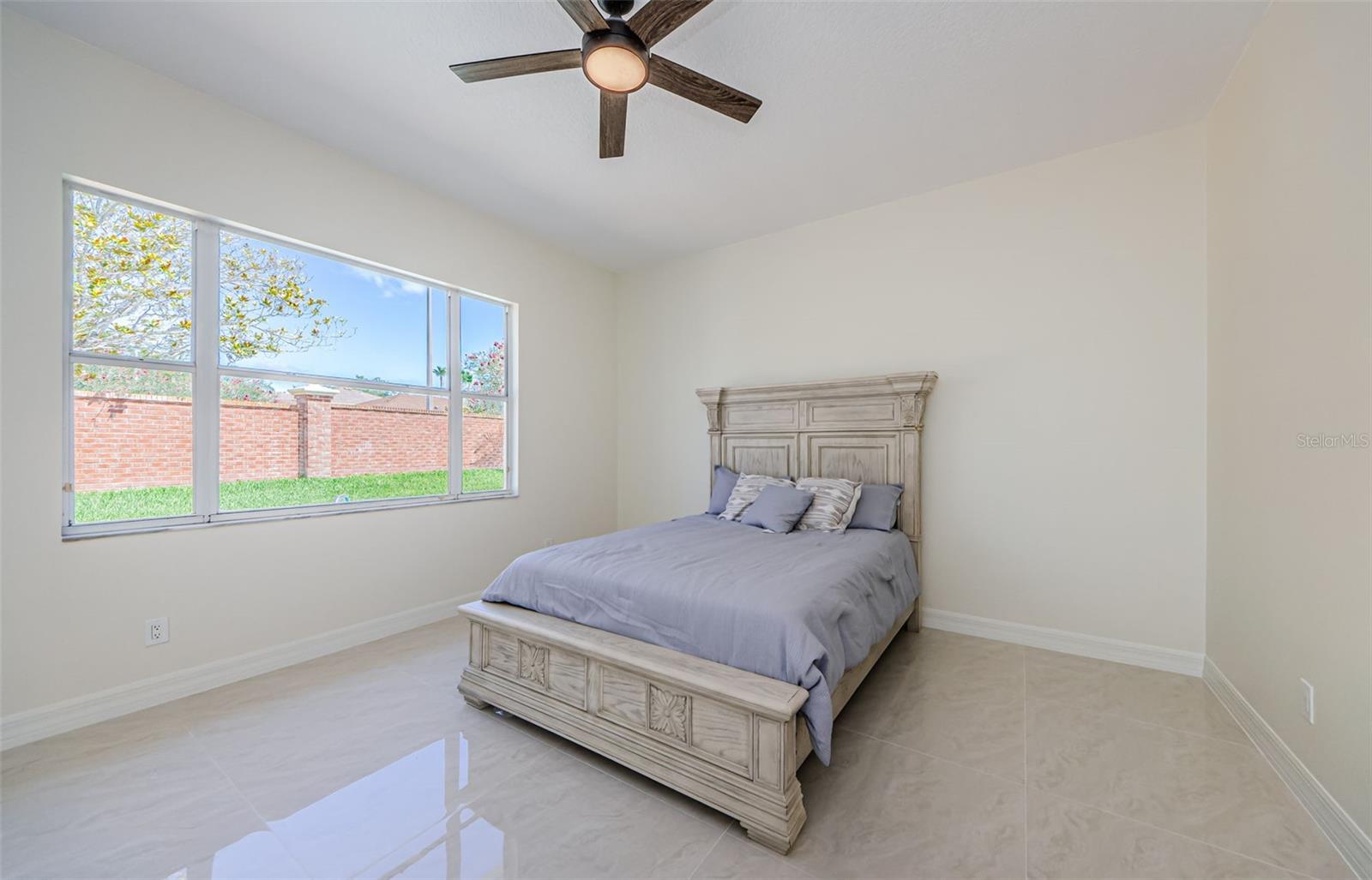 Listing photo id 26 for 8604 Herons Cove Place