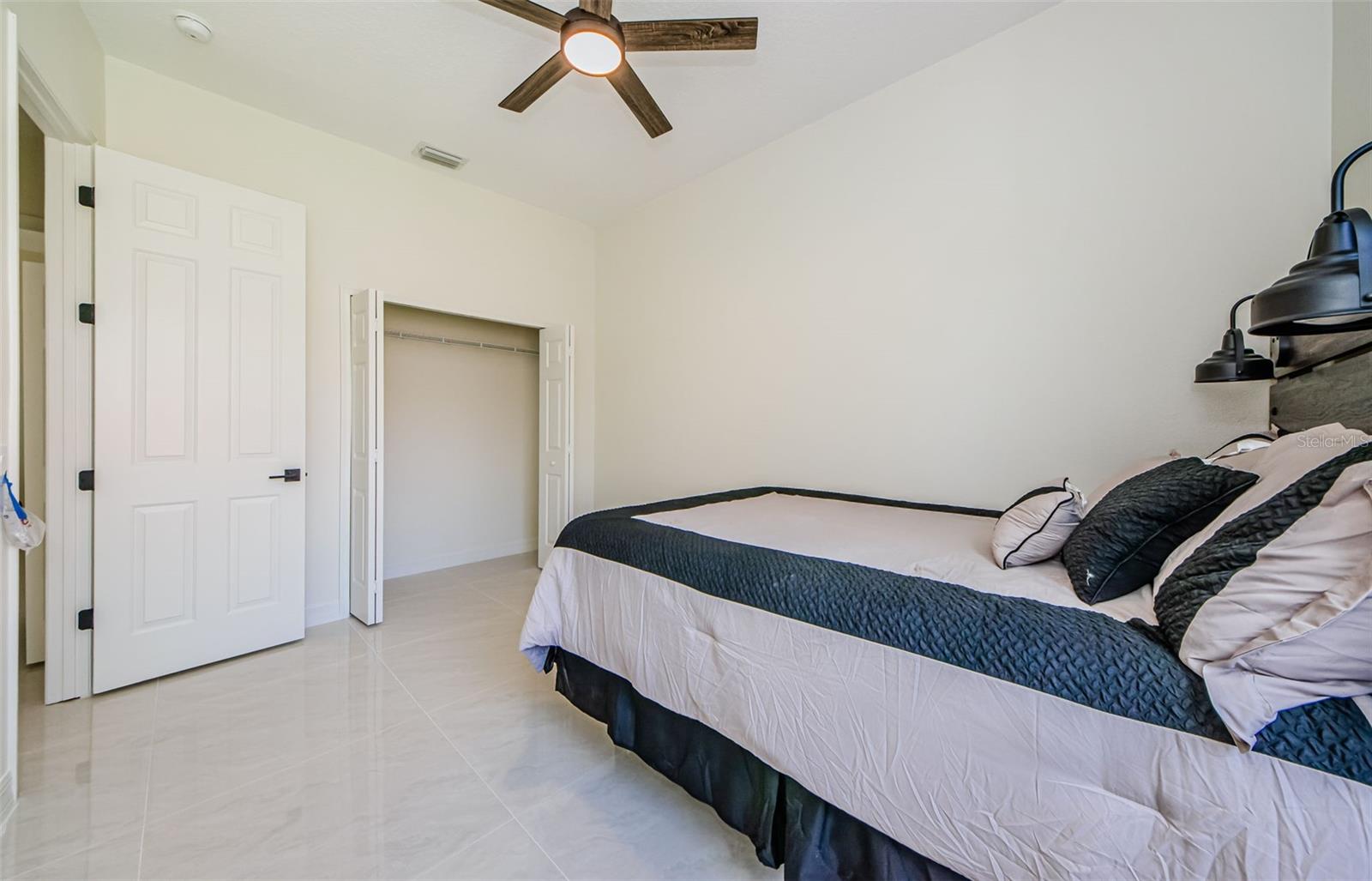 Listing photo id 34 for 8604 Herons Cove Place