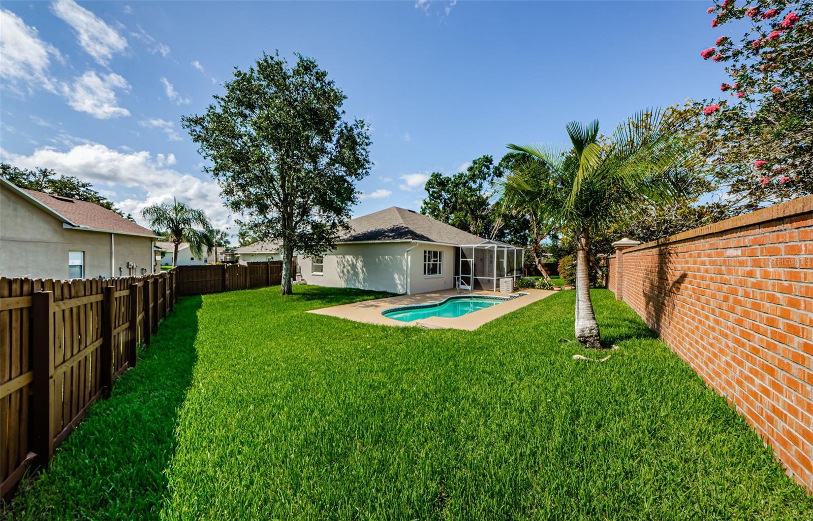 Listing photo id 41 for 8604 Herons Cove Place