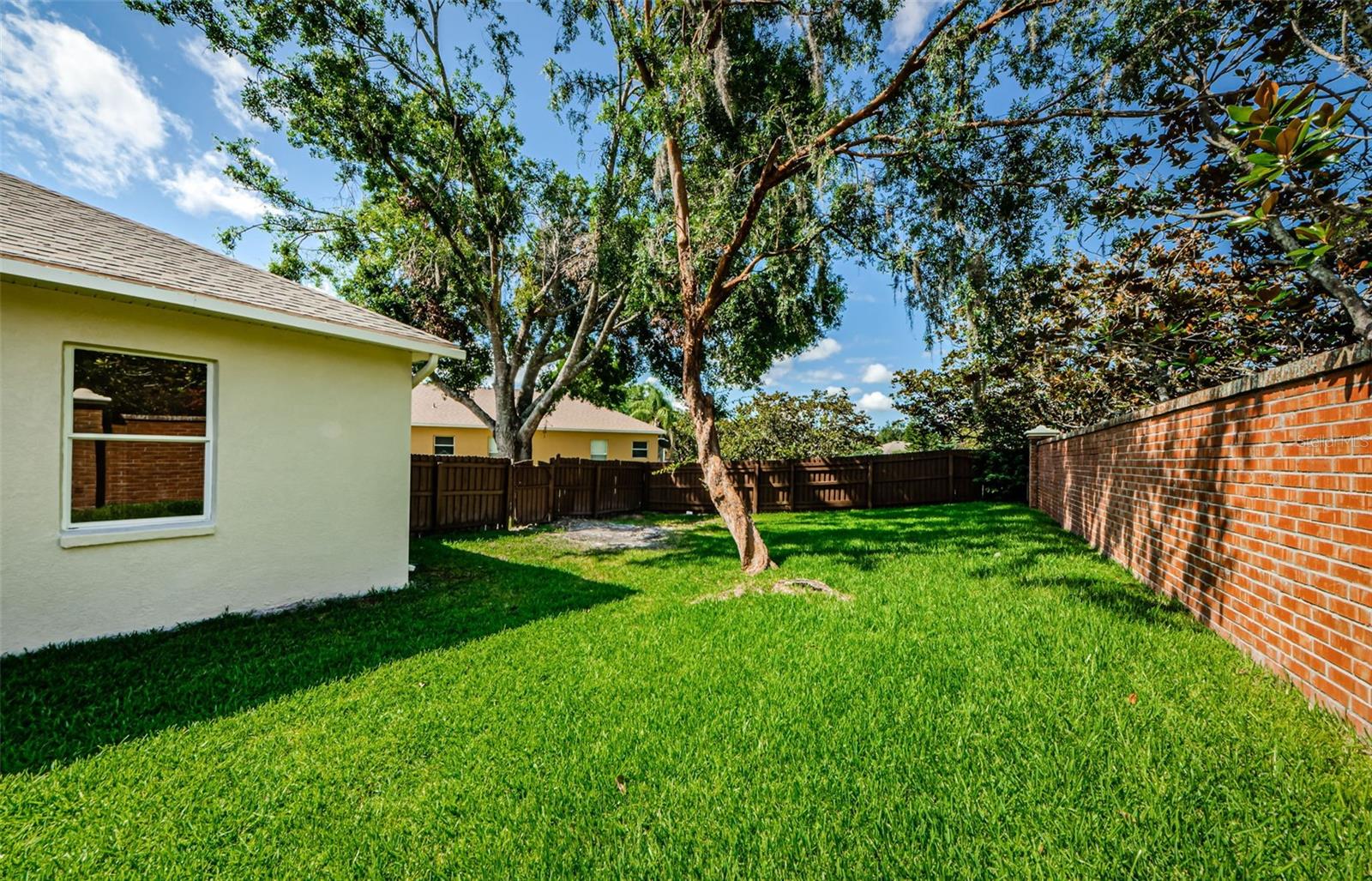 Listing photo id 49 for 8604 Herons Cove Place