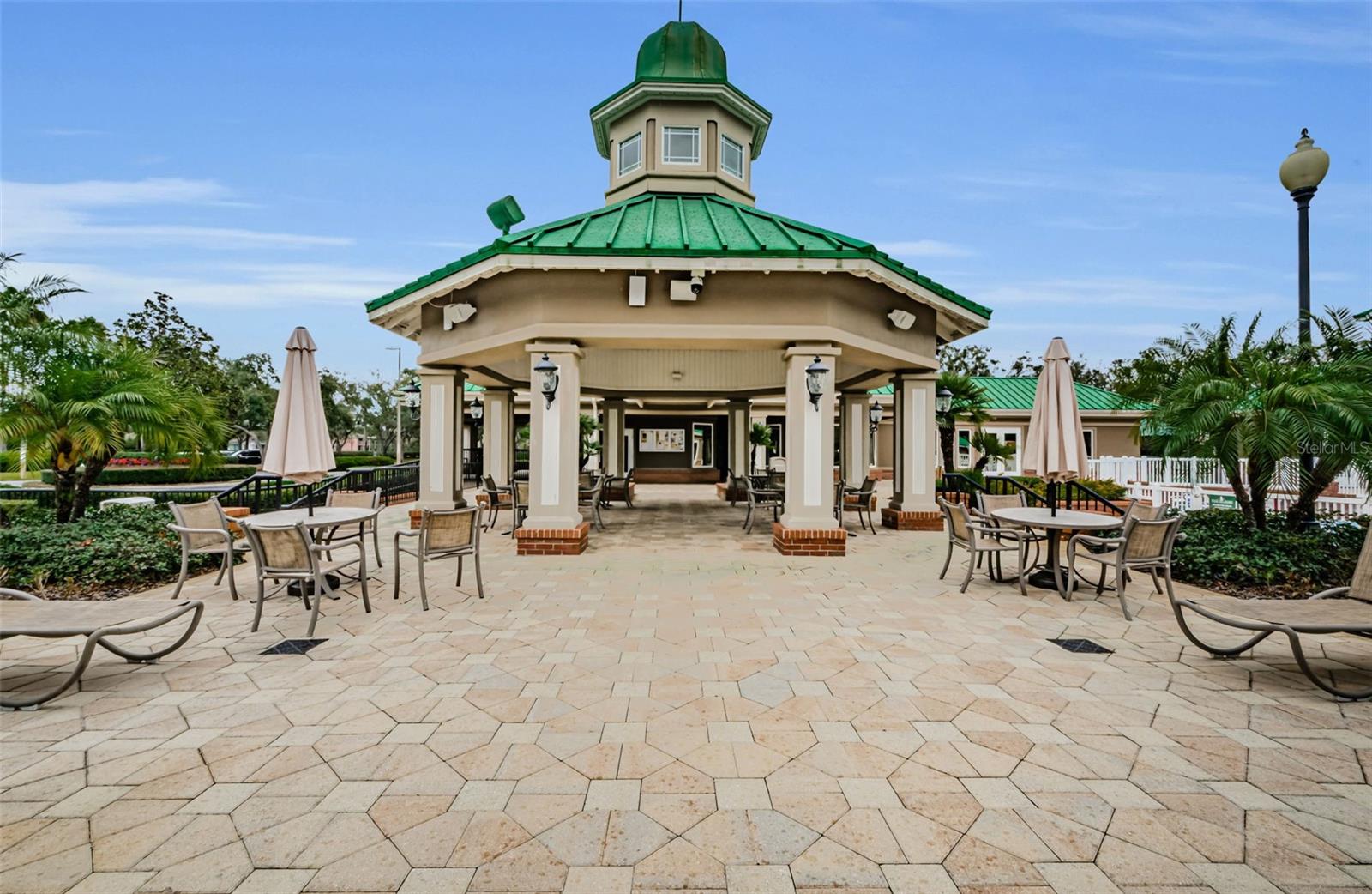 Listing photo id 52 for 8604 Herons Cove Place