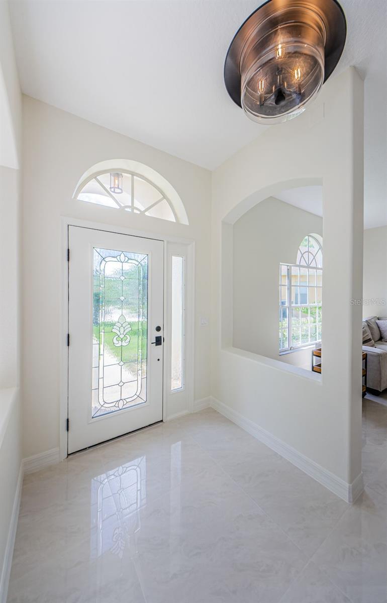 Listing photo id 5 for 8604 Herons Cove Place