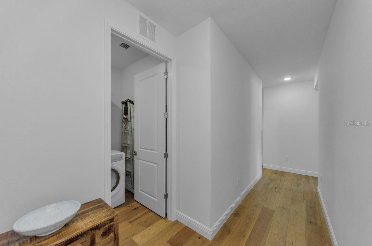 Image 20 of 61 For 600 3rd Avenue S 301