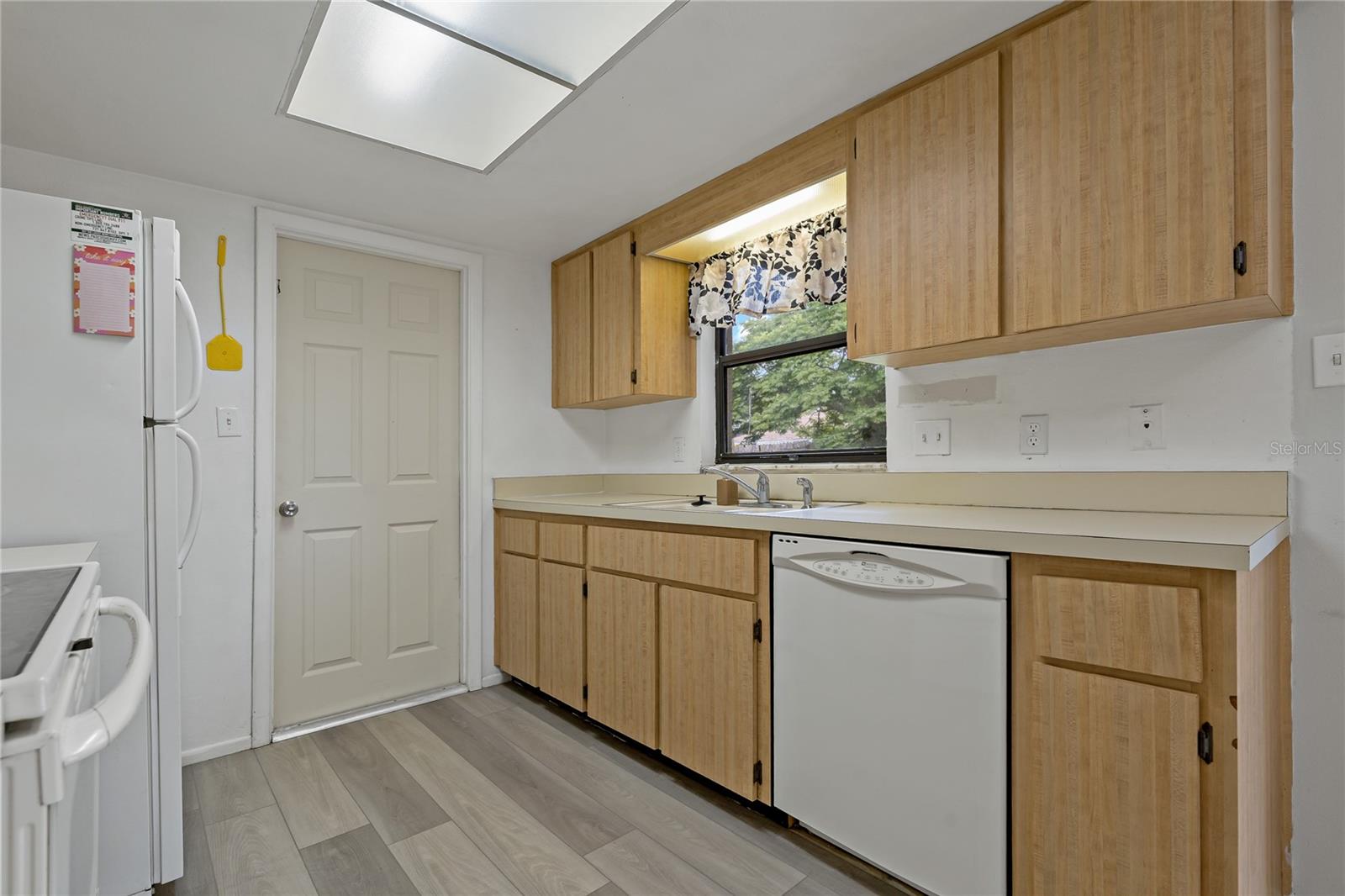 Image 24 of 44 For 1301 Mandarin Drive