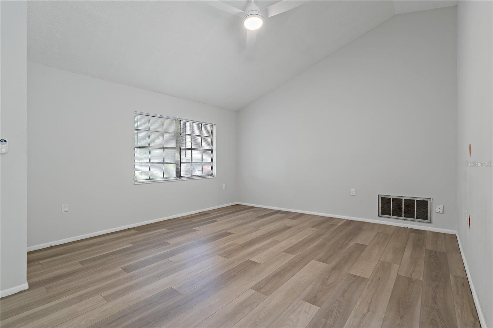 Image 4 of 44 For 1301 Mandarin Drive