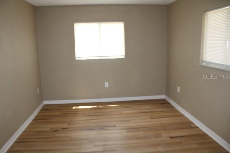 Image 6 of 10 For 208 Wilson Avenue