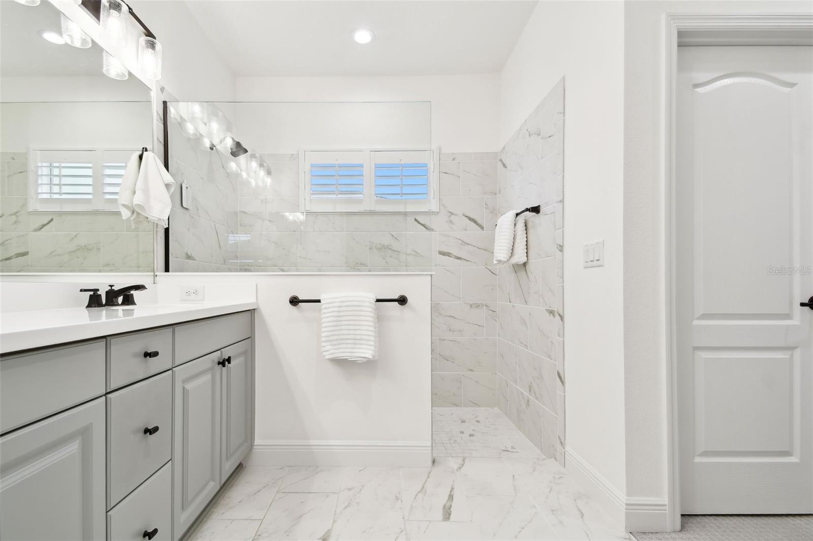 Image 38 of 100 For 3326 Woodmont Drive