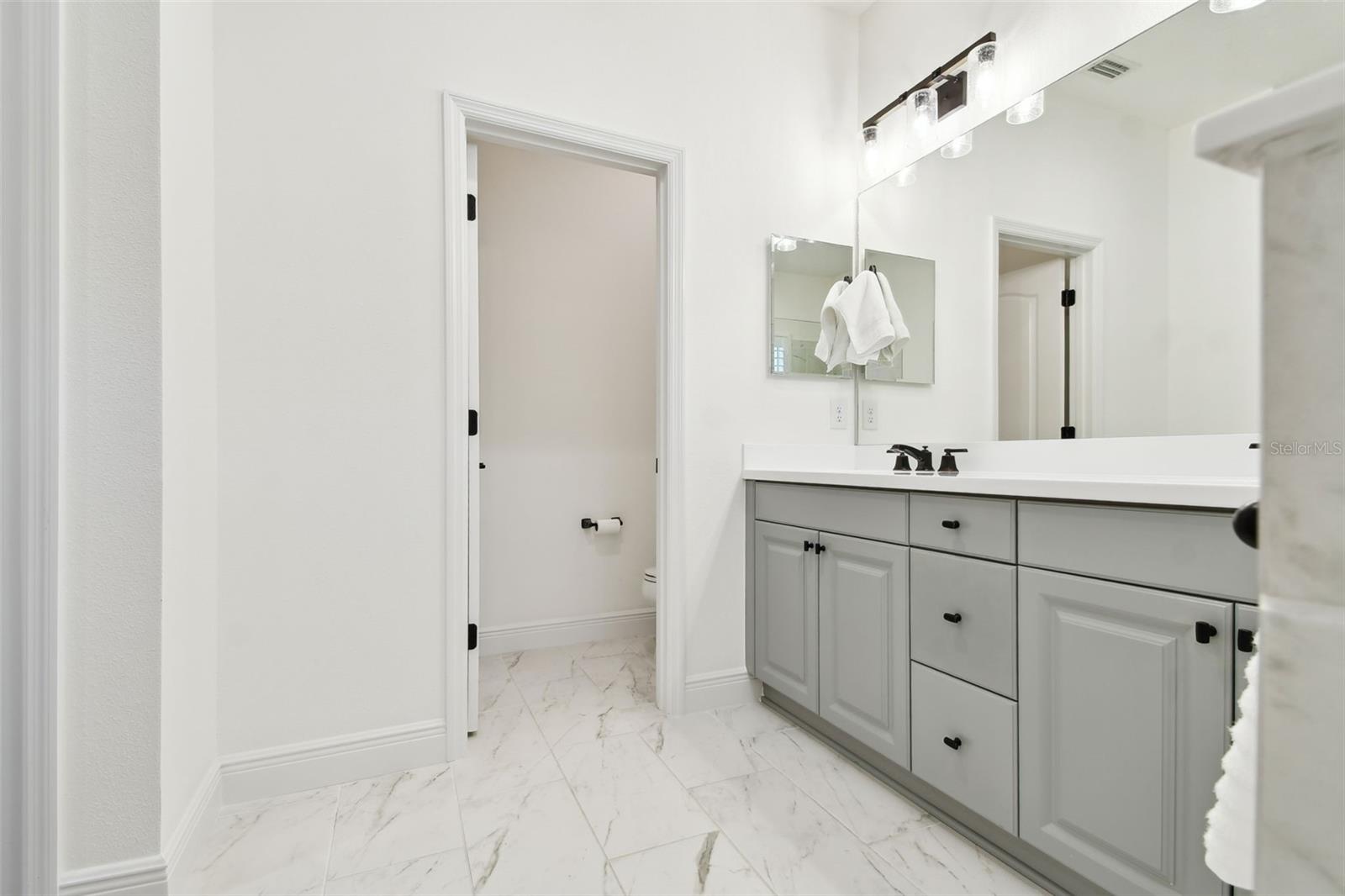 Image 39 of 100 For 3326 Woodmont Drive