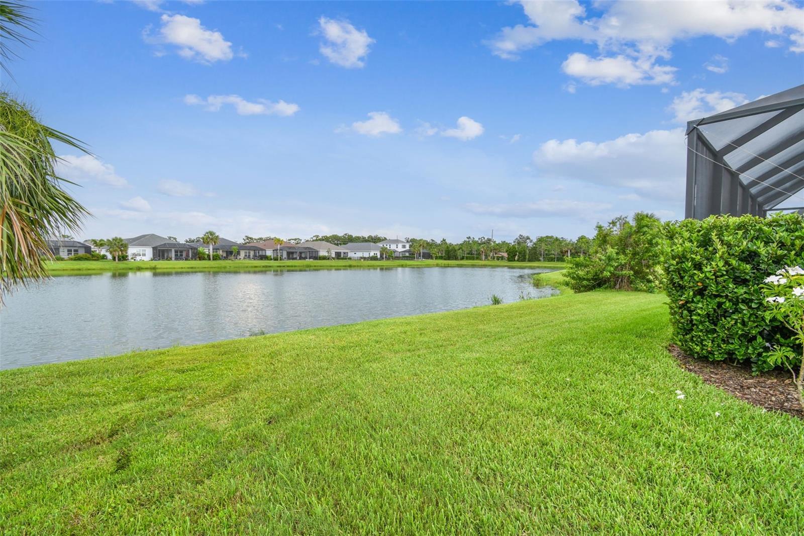 Image 4 of 100 For 3326 Woodmont Drive