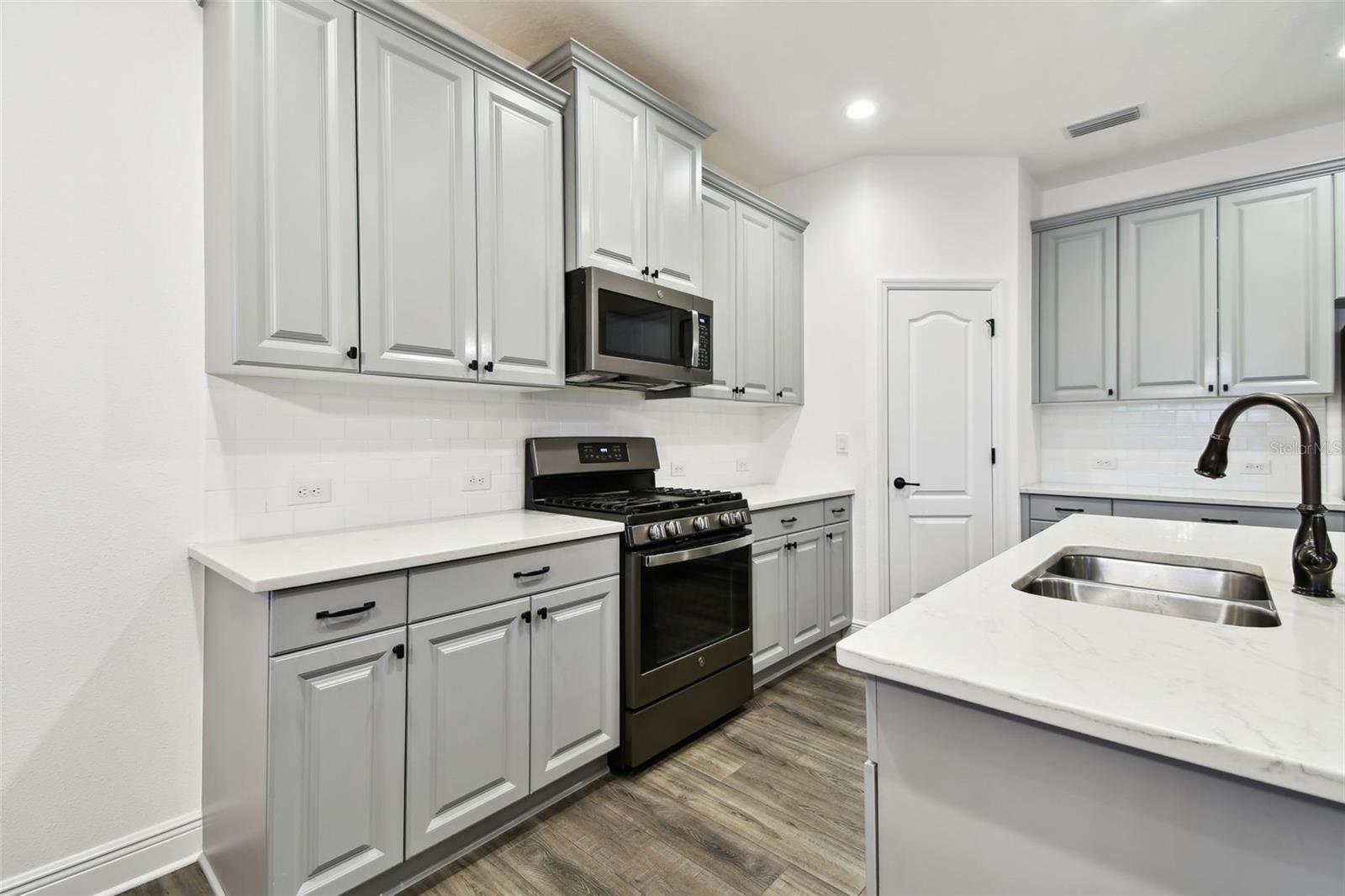 Image 50 of 100 For 3326 Woodmont Drive