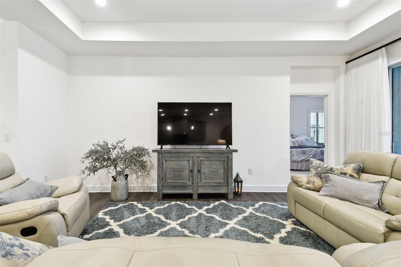 Image 55 of 100 For 3326 Woodmont Drive