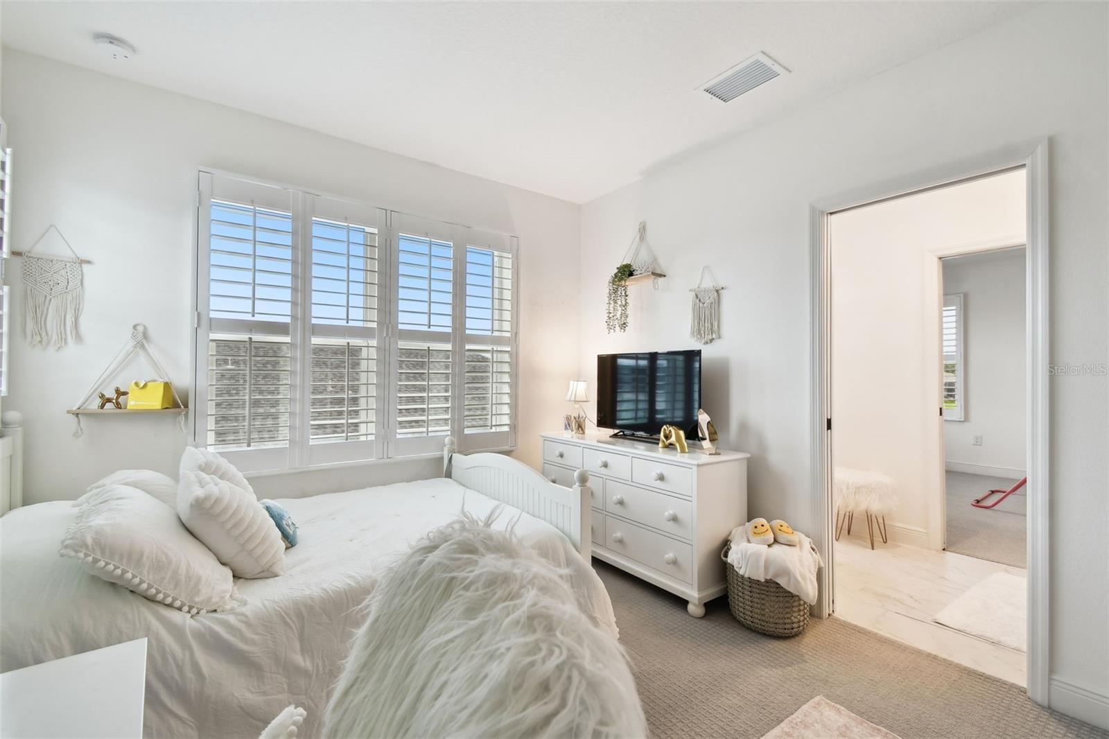 Image 77 of 100 For 3326 Woodmont Drive
