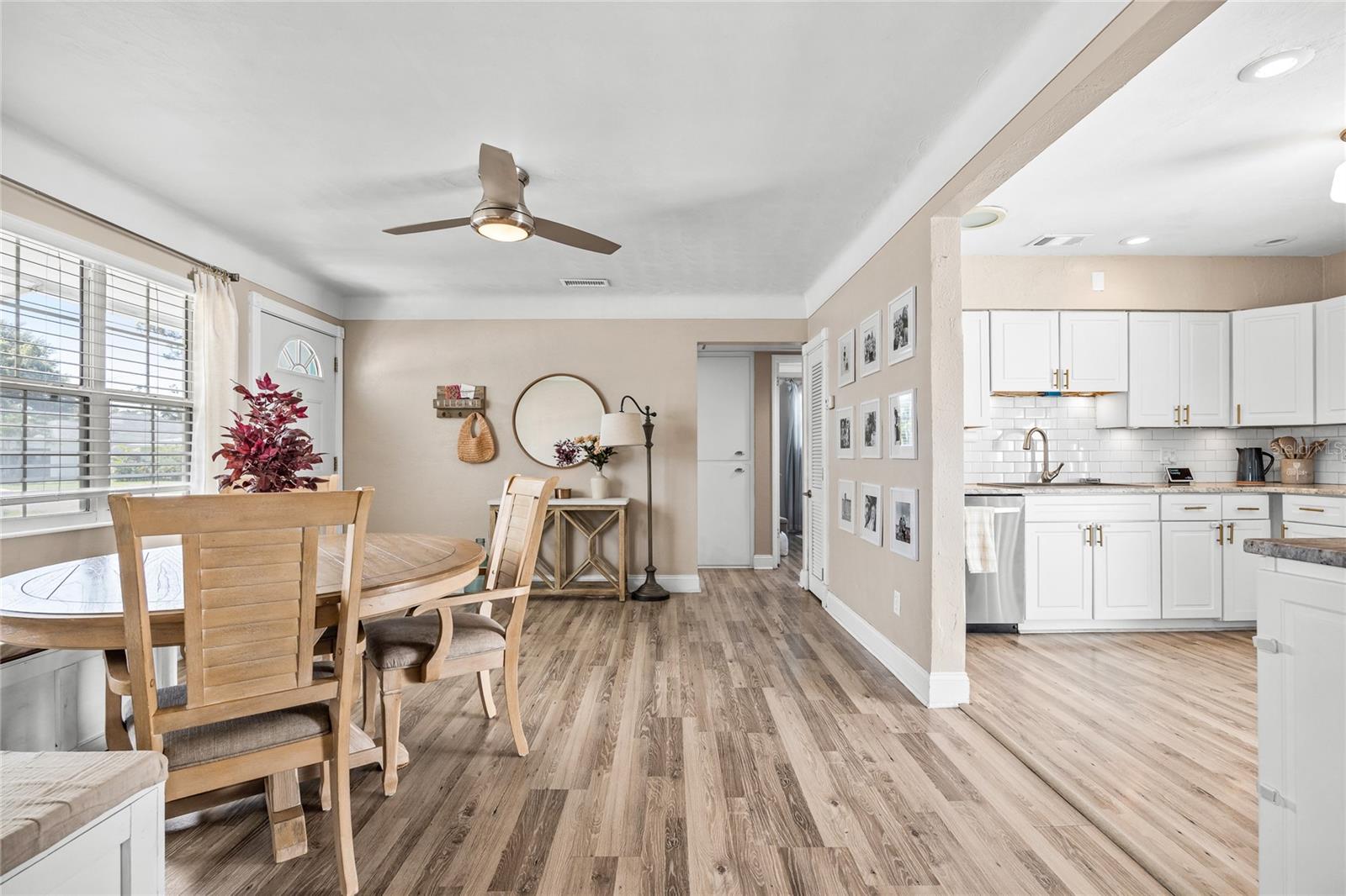 Image 17 of 39 For 400 53rd Street N