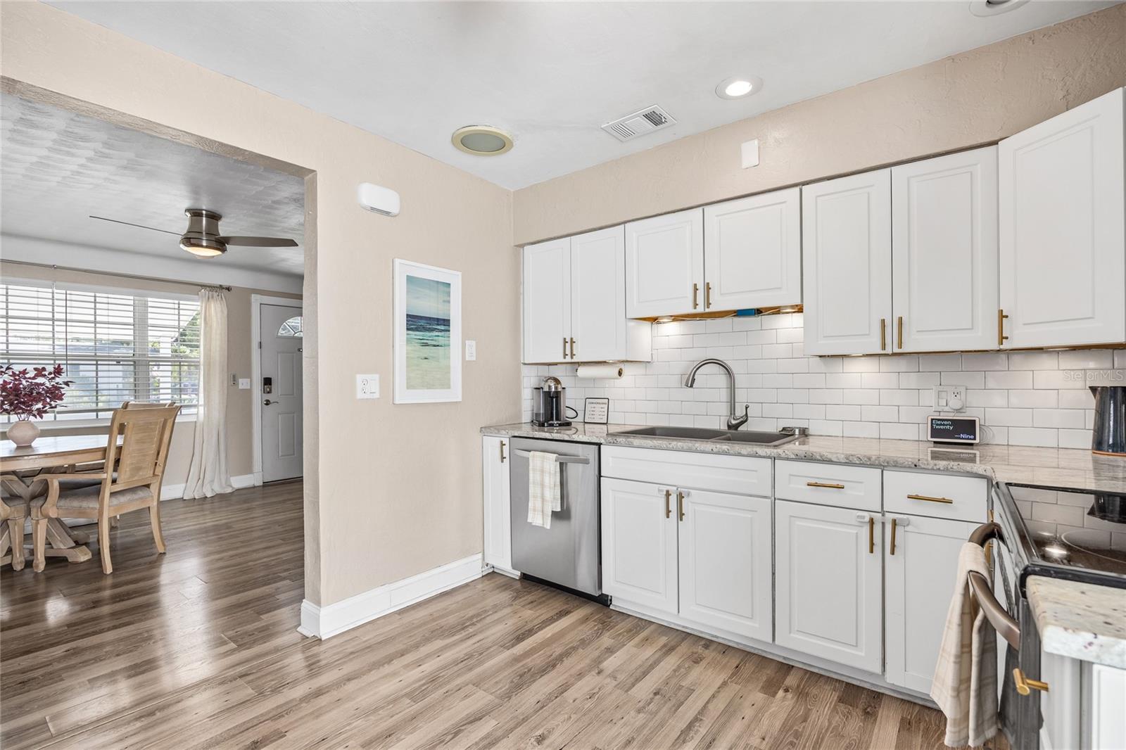 Image 19 of 39 For 400 53rd Street N