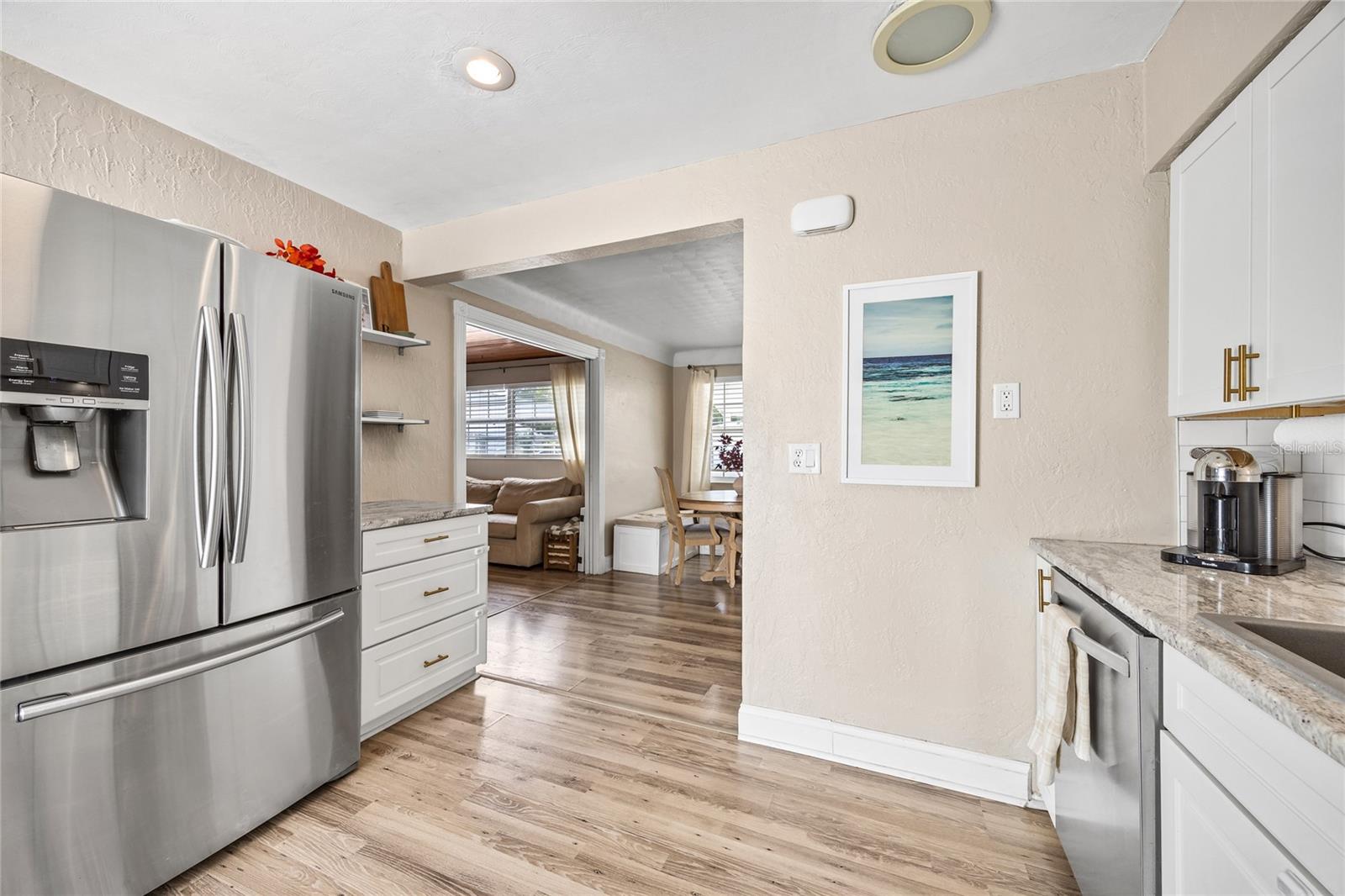 Image 20 of 39 For 400 53rd Street N