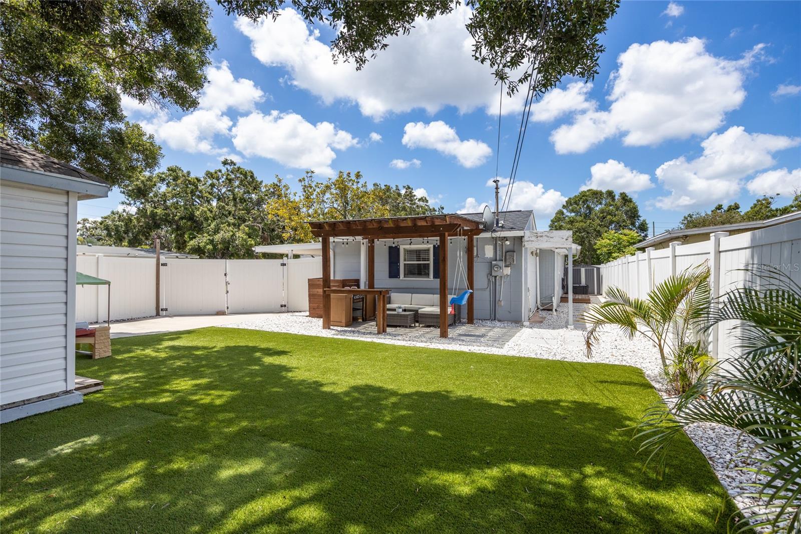 Image 29 of 39 For 400 53rd Street N