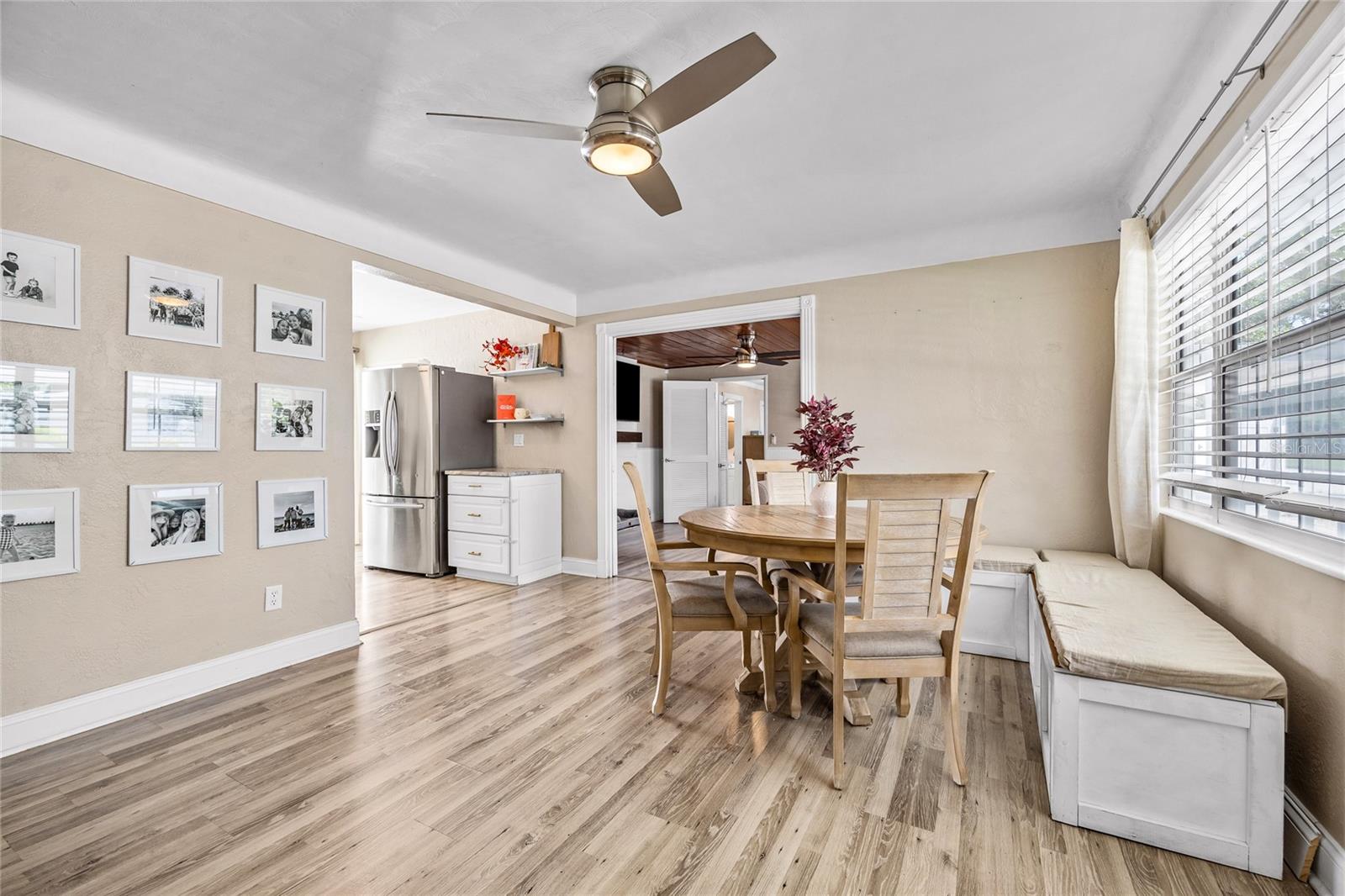 Image 6 of 39 For 400 53rd Street N