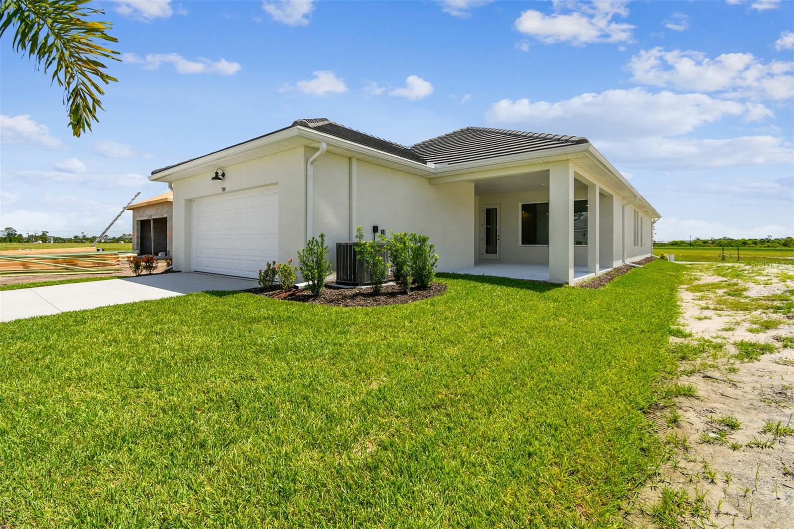 Image 36 of 50 For 719 Allora Avenue