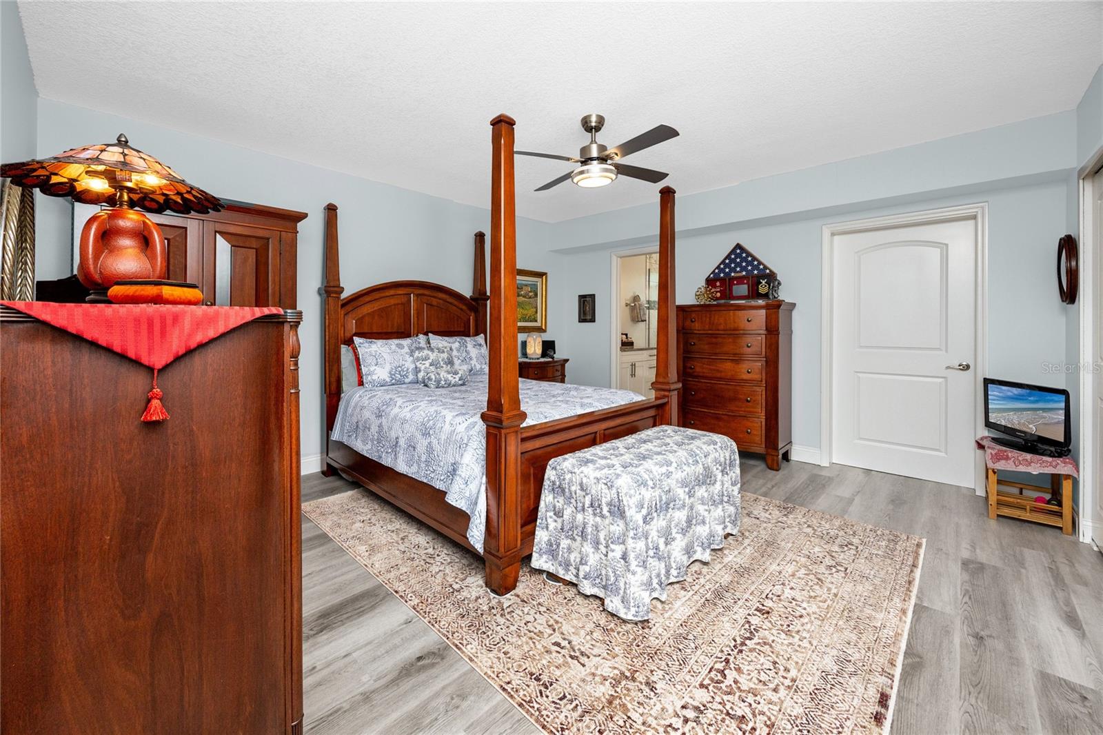 Image 6 of 54 For 2430 Florentine Way 40