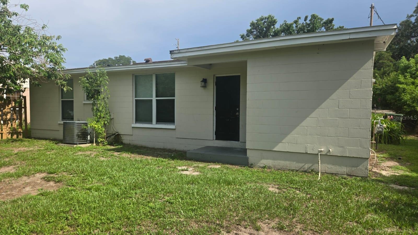Image 11 of 12 For 1514 Crest Avenue