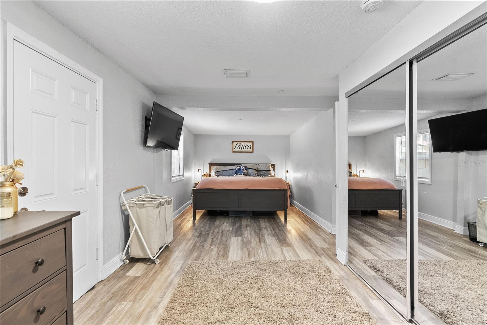 Image 17 of 28 For 4460 67th Street N