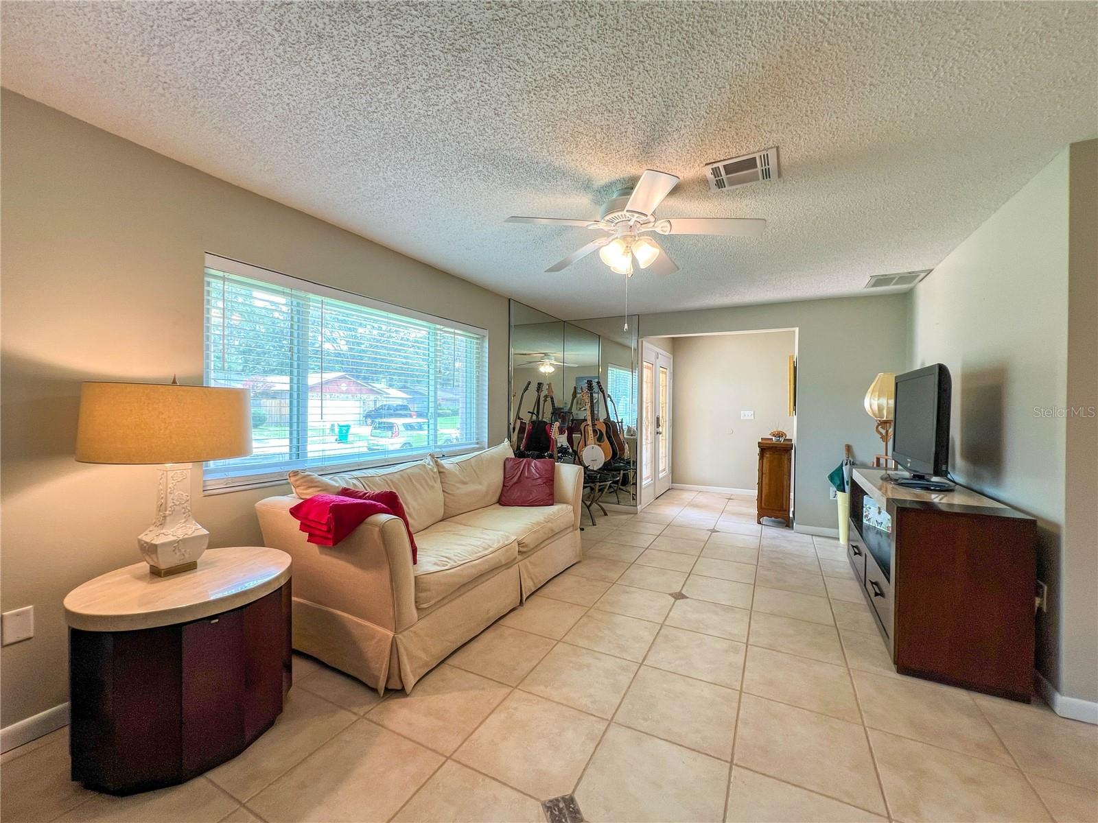 Image 21 of 62 For 9951 121st Street