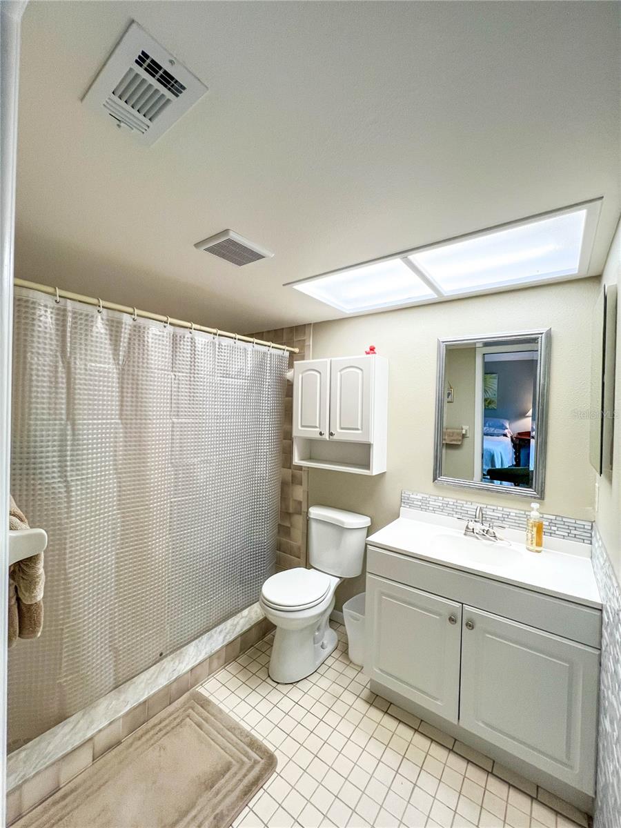 Image 31 of 62 For 9951 121st Street