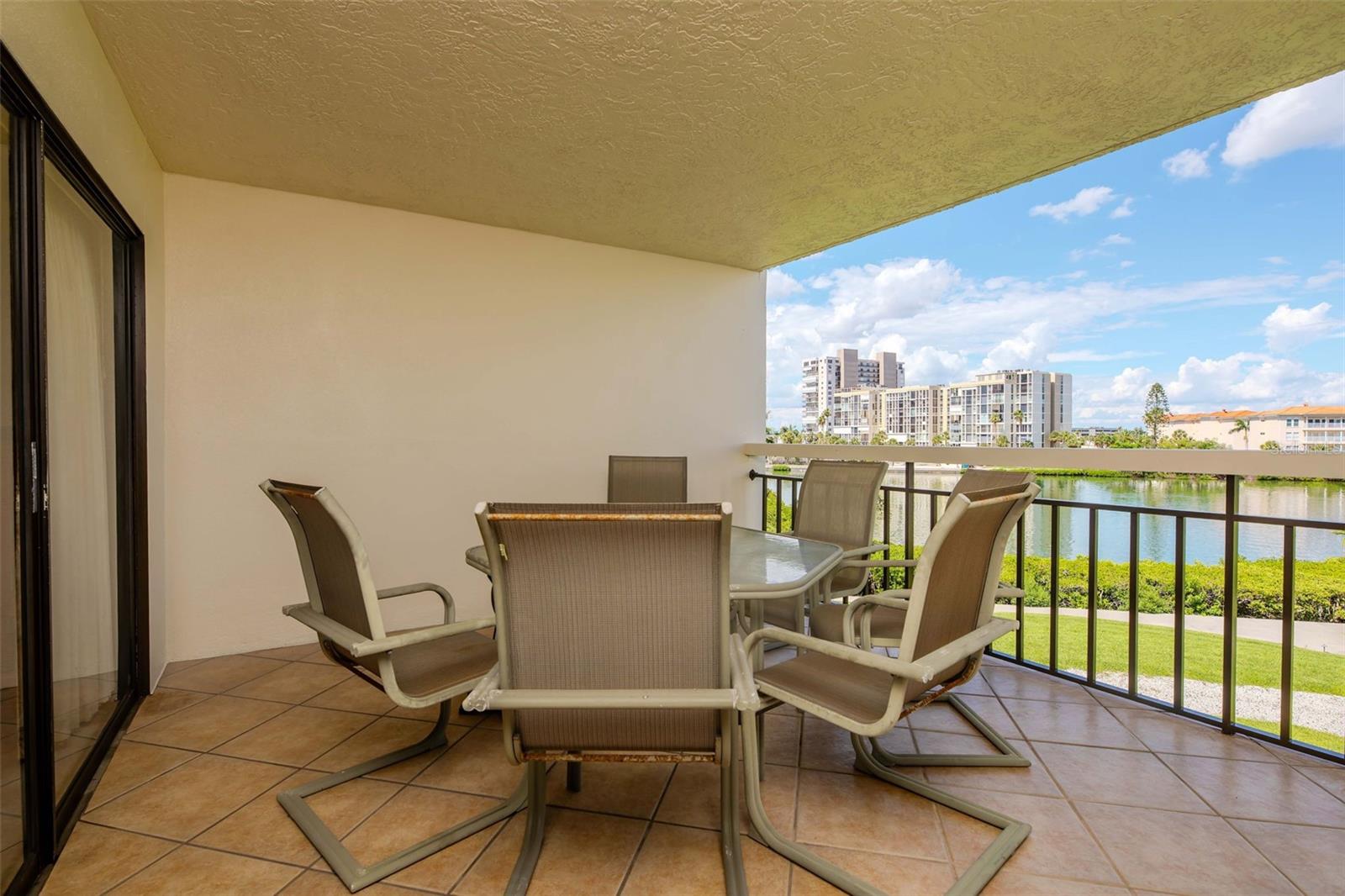 Image 17 of 18 For 7893 Sailboat Key Boulevard S 304