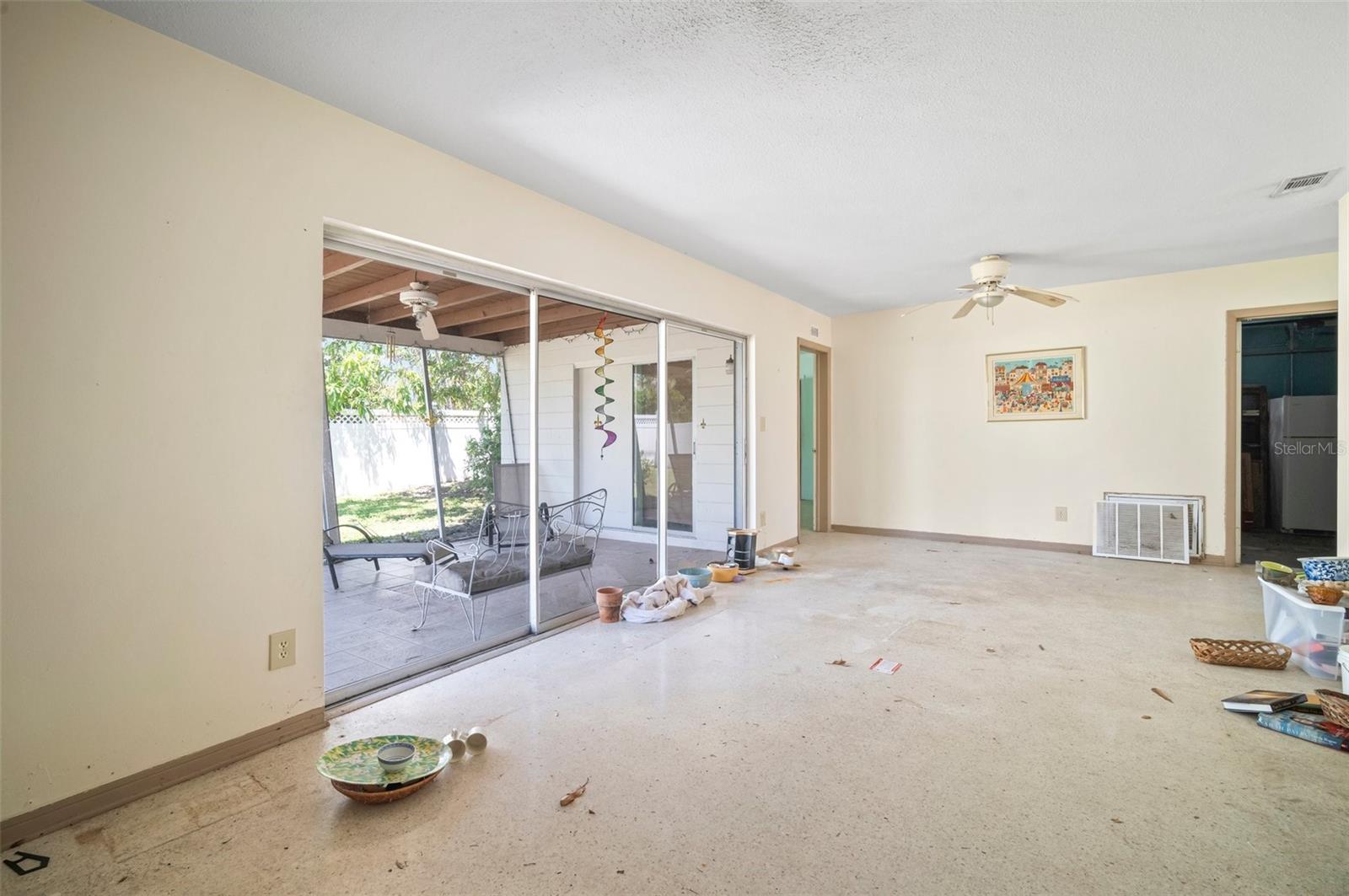 Image 11 of 51 For 2502 Tropical Shores Drive Se