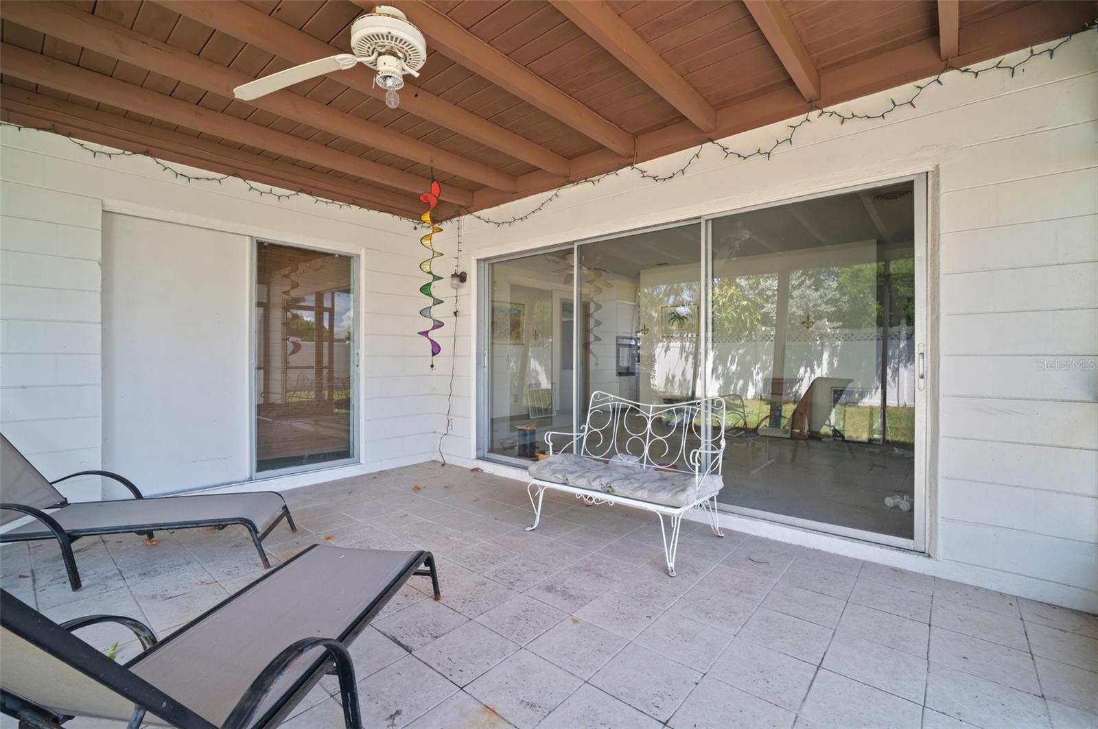 Image 33 of 51 For 2502 Tropical Shores Drive Se
