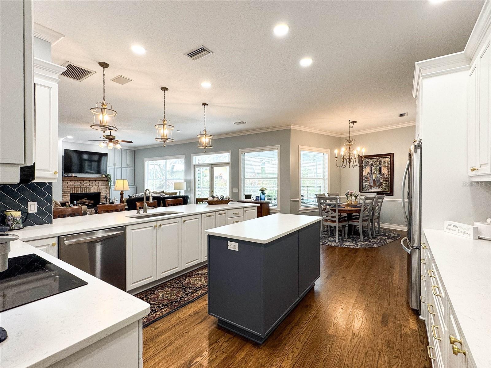 Image 15 of 44 For 11501 Norval Place