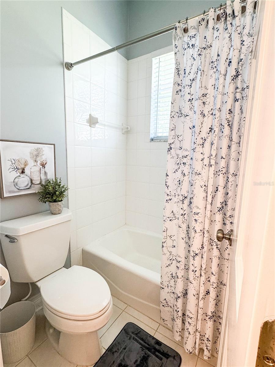 Image 22 of 44 For 11501 Norval Place