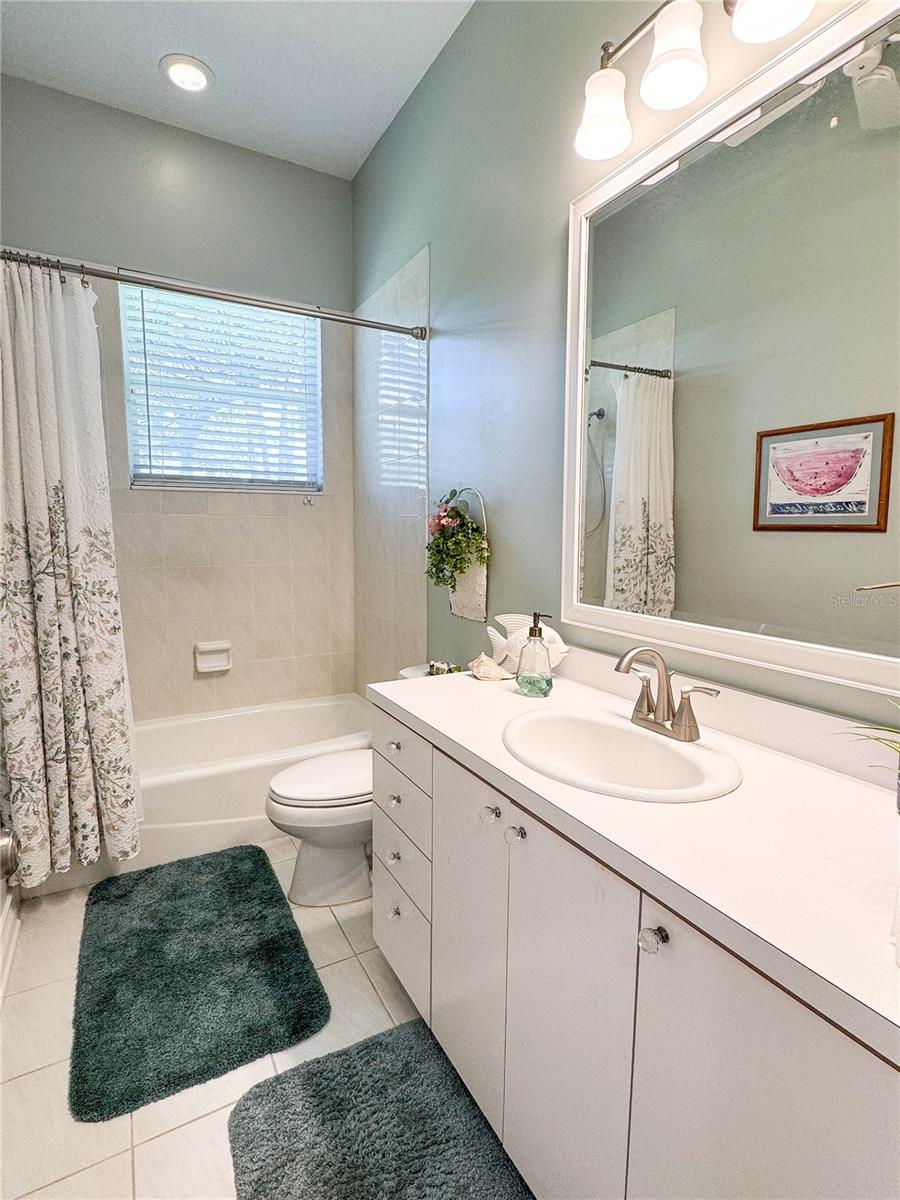 Image 27 of 44 For 11501 Norval Place